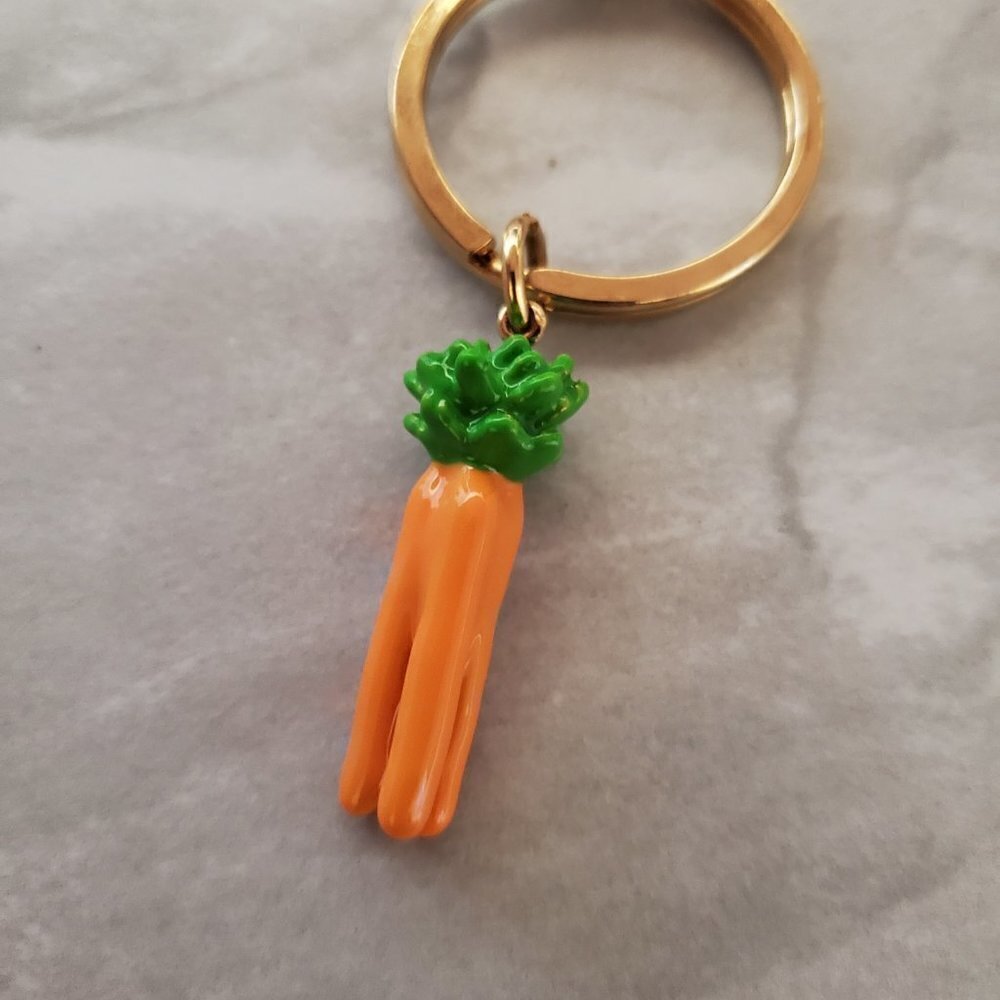 🥕 Vintage 2000s 00s Y2k J.Crew Key Chain Fob Enamel Carrot 🥕 - Picture 6 of 8